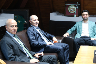 Zaimoğlu, Bursaspor’u ziyaret etti